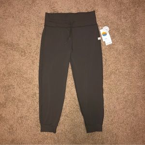 Vuori Women’s Daily Jogger Oregano Size XL